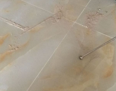 海西瓷砖空鼓维修公司分享粘合剂选择不当在瓷砖铺贴过程中可能导致以下问题